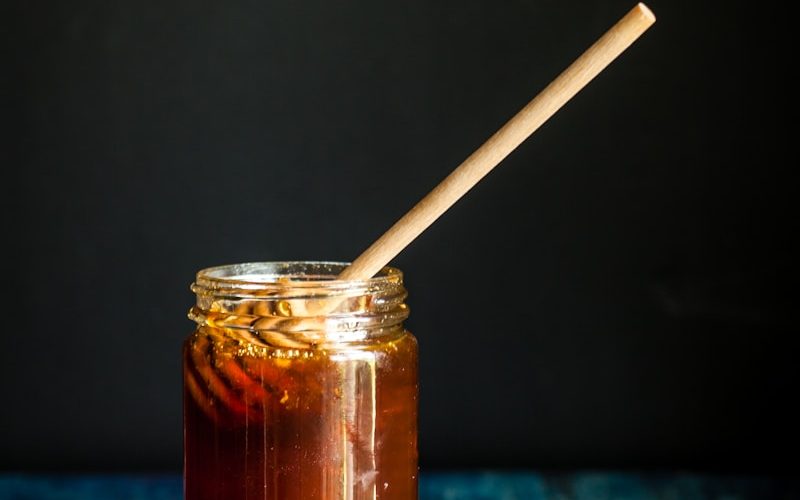 bienfaits du miel de bruyère : un miel aux propriétés uniques
